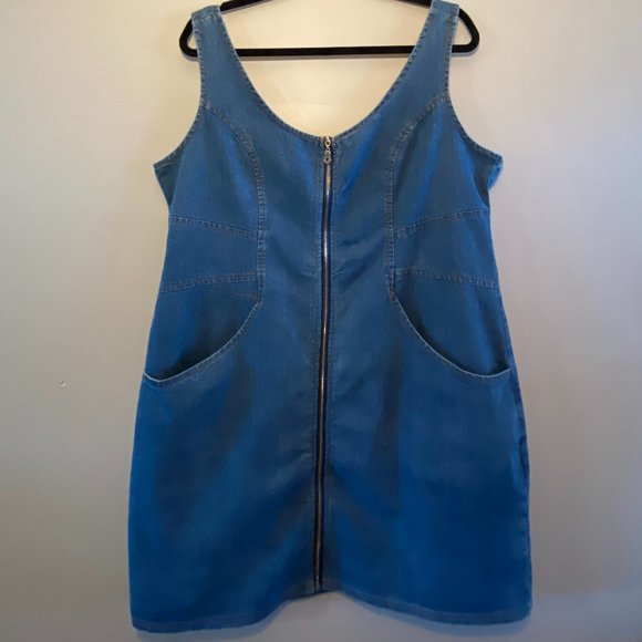 VENUS XL DENIM DRESS - Picture 1 of 5